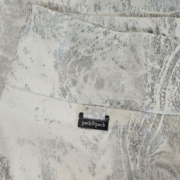 Peck & Peck Eva Crop Pants Womens 8 White Silver Accents Capris Pull-On Trousers - Picture 10 of 11